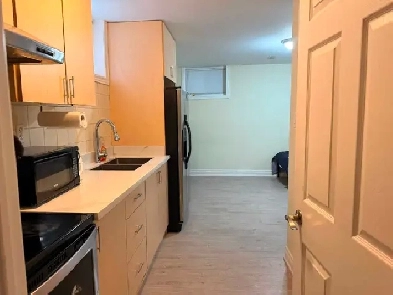 $1275 Studio Apartment for Rent