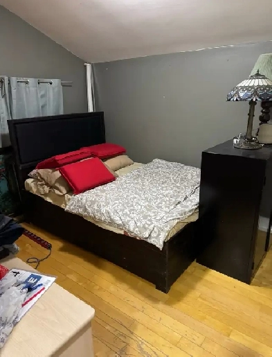 room for rent, Markham and Ellesmere, asking  for 80