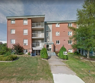 Beau grand 5 1/2, Lévis , 3e étage libre PROMO