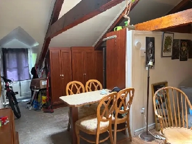 Superbe loft, grandeur 2 1/2, 3e étage Vieux-Québec tout-inclus