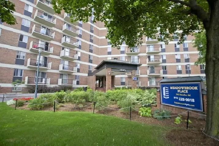 1 Bedroom For September in Nepean Near Algonquin College