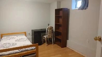 Furnished room for rent near Bloor/Islington Station