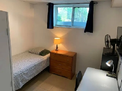 Room for Rent - Walking Distance to University of Manitoba