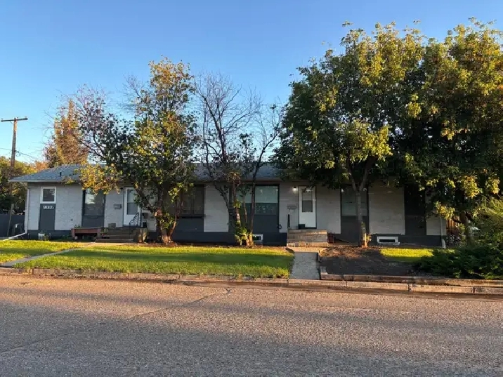 1 Bedroom Suite in 4 plex
