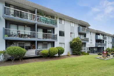 St. Johns Apartments - 2 Bedroom available at 2010 St. Johns Str