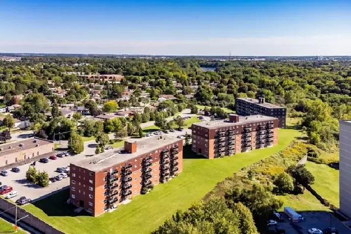Frontenac Apartments - 1 Bedroom available at 1, 3 Frontenac Roa