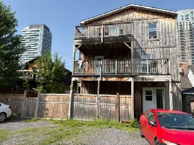parking off Parkdale Ave.