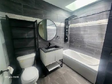 5 1/2 au 2e étage, Saint-Michel, Mtl