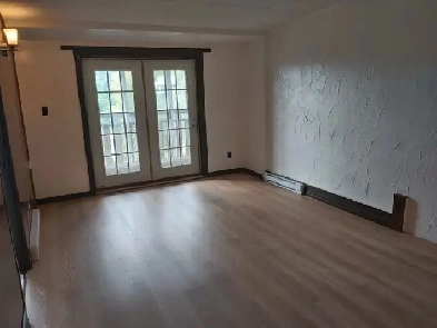 Spacious One-Bedroom   Den — All Inclusive