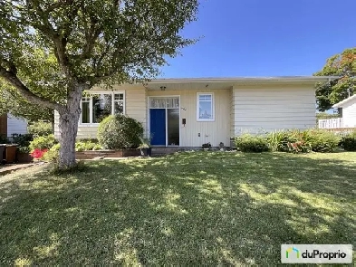 $414,000 - Bungalow for sale in Rimouski (Rimouski)