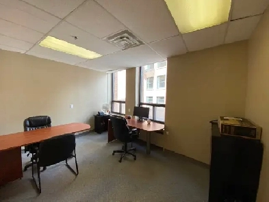 PLUSIEURS BUREAUX DISPONIBLES