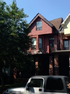 1 large Bedroom Basement apartment.