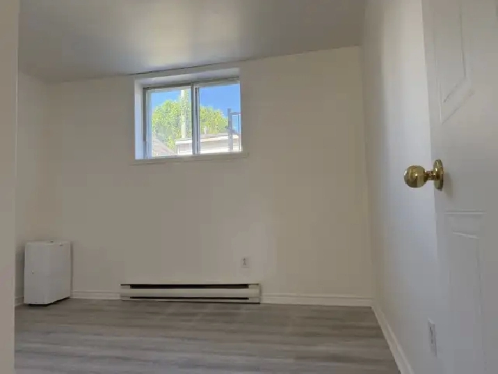 Appartement à louer à St-Hubert 4 et demie