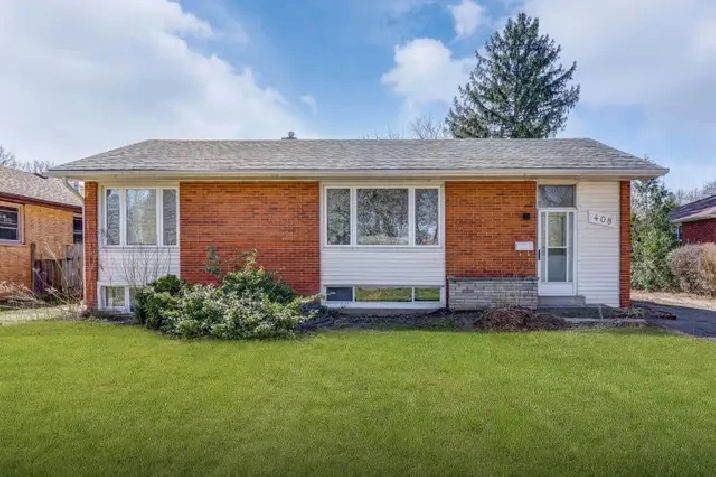 408 Ridgewood Upper