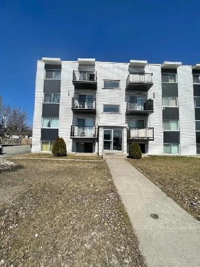 4 1/2 à louer repentigny
