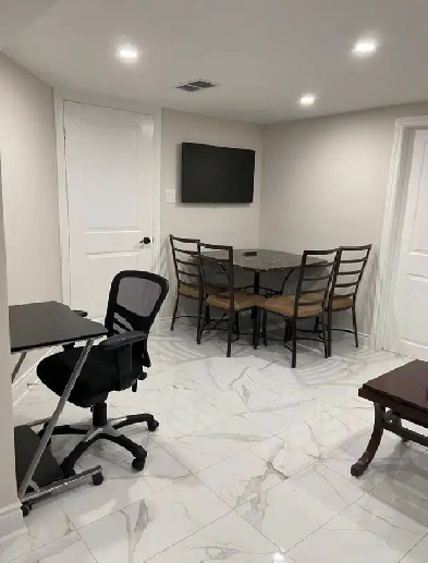 1 Bed 1 Bath Apartment
