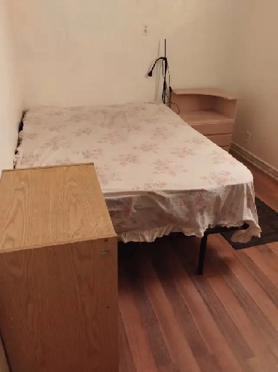 A room for rent at St Clair and Keele for male available Sept 29