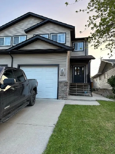 Duplex Half for Rent