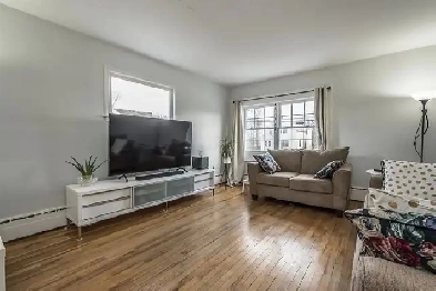 Beautiful Two Bedroom Apartment in the Heart of Fairview