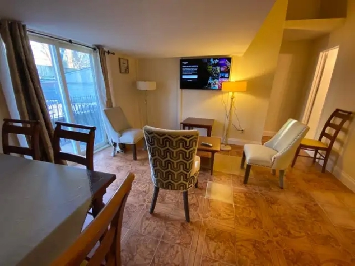 FULLY FURNISHED ONE BEDROOM UNIT