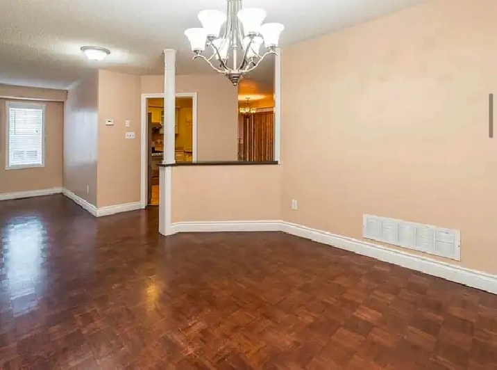 3 Rooms for Rent in a 4 Bedroom Detached House