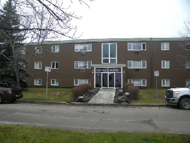 MONTEGO MANOR 383 GERTRUDE AVE LG 1BR AVAILABLE