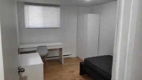 Voisine Université Laval près Cégep Garneau au rc maison privée