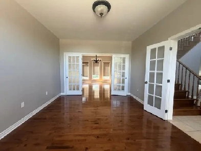 4 BEDROOM HOME AVAILABLE FOR RENT IN ST. CATHARINES!