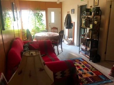Room for rent in Sunnyside house near downtown, SAIT, ACAD, UofC