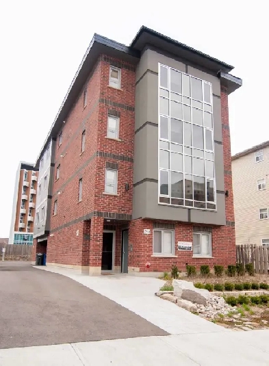 2-Bedroom Apartment, 5-minute walk to UW/Laurier for Sept. 2026