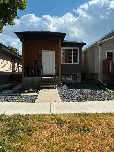 Clean & quiet 2 bedroom, 2 bathroom in Crescentwood