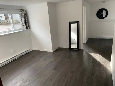 Quiet 2 Bedroom Downtown Available Now!