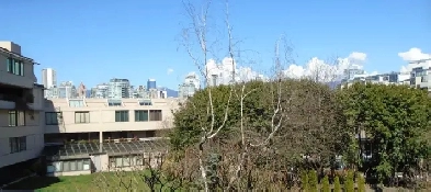 Studio Apartment for Rent Next to Seawall
