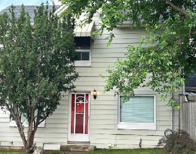 2 Bedroom   Den Home in Hamilton’s Urban Core
