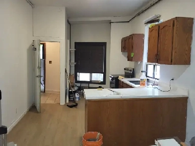 STUDIO APARTMENT FOR RENT IN JUNCTION