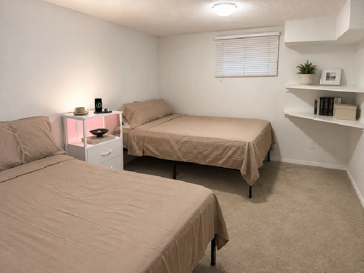 Large Basement Bedroom with bonus space! Private basement!