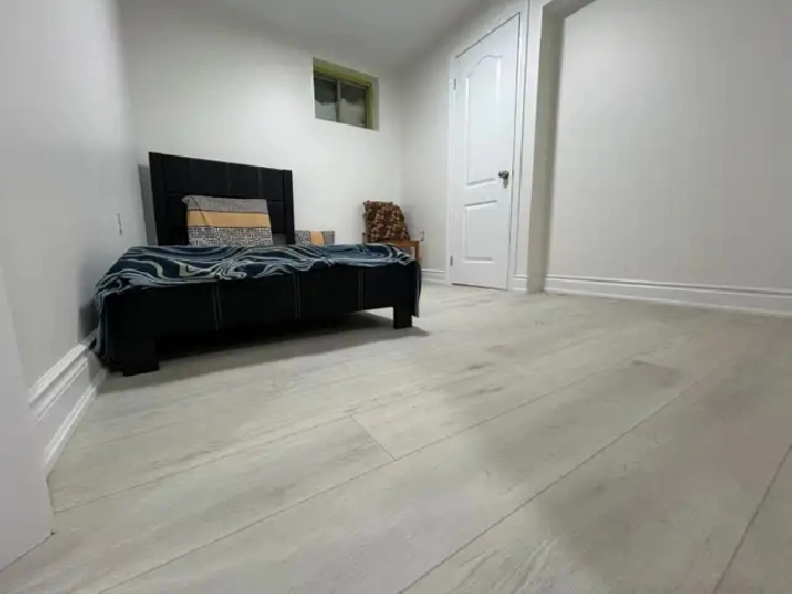 Furnished room in Thorold, Great Location-All utitlies Included