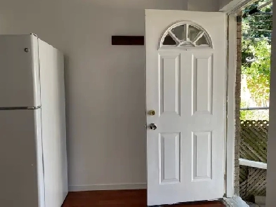 Bachelor Apartment for Rent