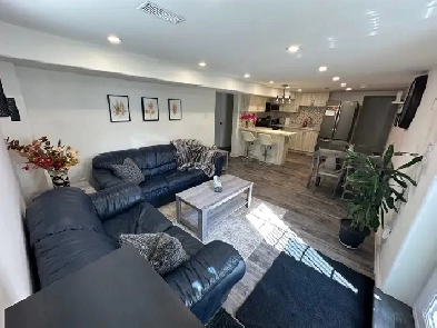 Female Student Room Oshawa | All-Inclusive