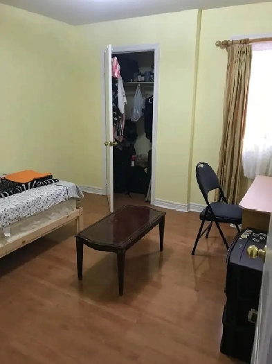 Private room for rent