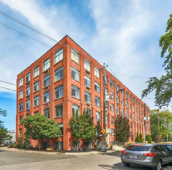 Sublet: Parkdale Loft (Studio) for 3-6 months
