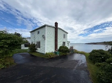 436 Windgap Rd - Flatrock