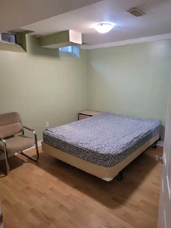 1 BDRM BASEMENT FOR RENT MISSISSAUGA