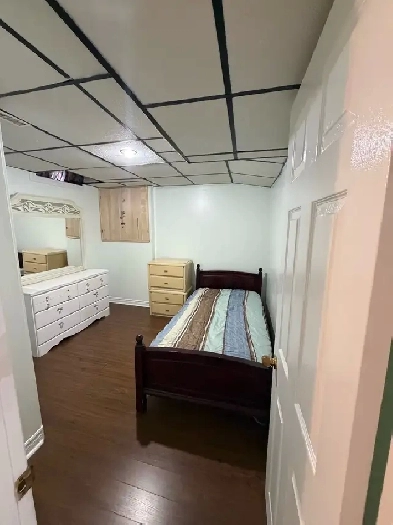 Room for Rent  Available NOW in SCARBOROUGH