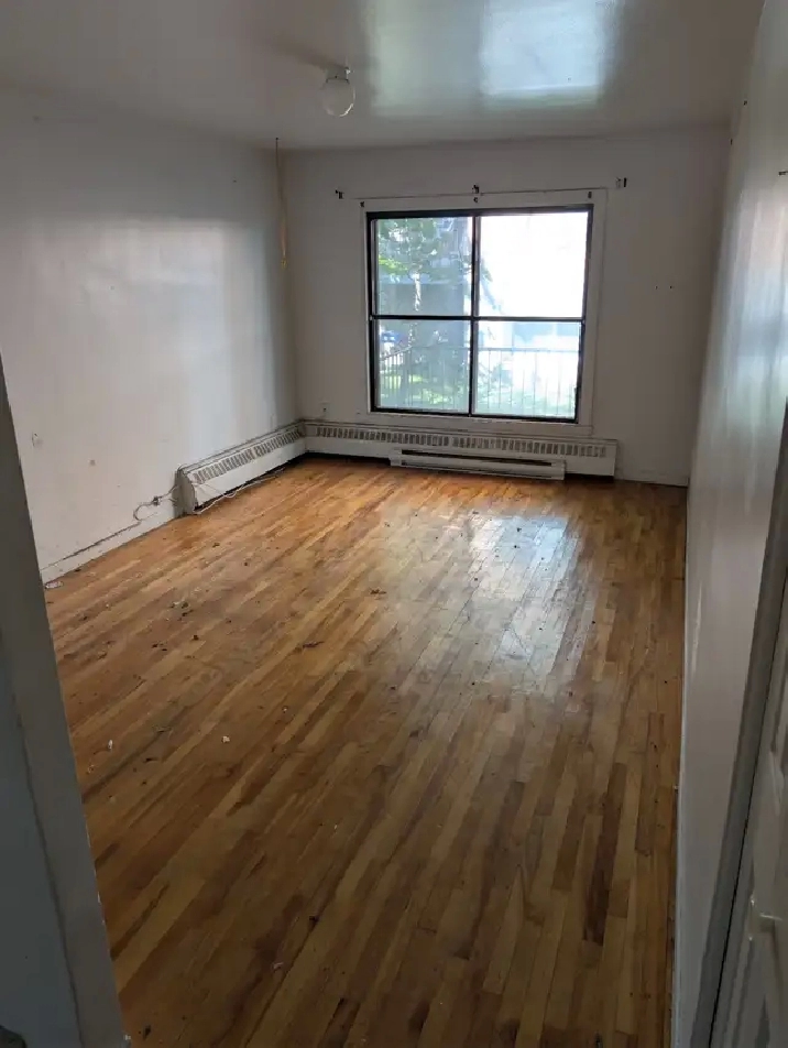Charming 3½ for Lease Transfer 1000$/month