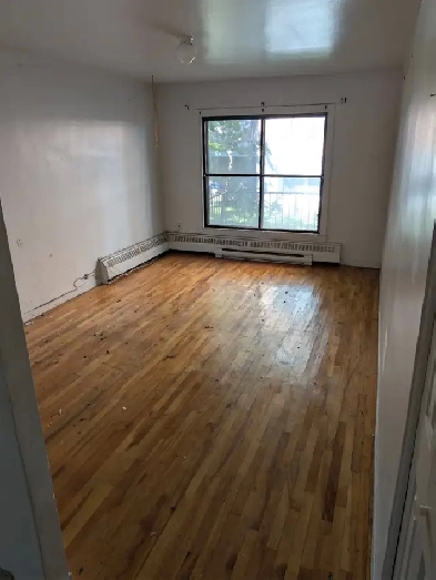 Charming 3½ for Lease Transfer 1000$/month