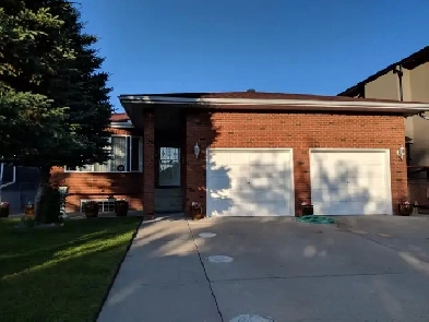 Glenbrook Close to Westhills Shopping Centre, Glenmore Park