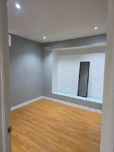 One bedroom available in double bedroom basement