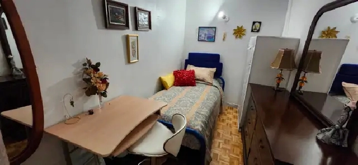 Chambre privée à Montréal tout inclus, fille étudiante ou femme