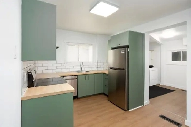3Bed 1Bath House For Rent In Burrows Central